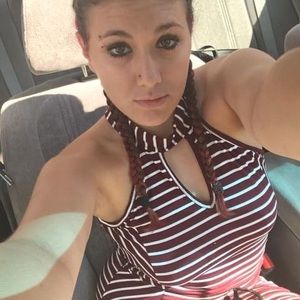 Meet your Posher, Gina